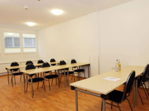 a&o Frankfurt Galluswarte - Hostel