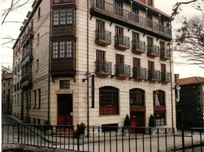 Hotel Covaleda Soria
