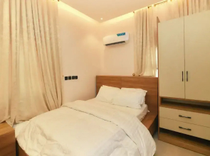 AJs Serenity Suites