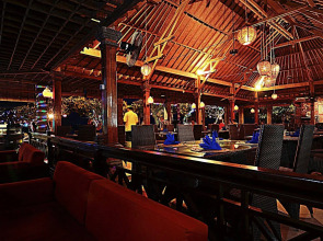 Отель Bali Beach