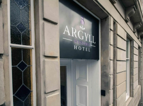 Royal West End Hotel