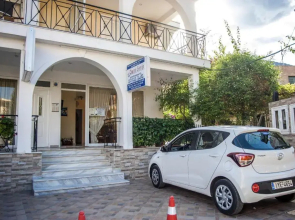 Captain Georgio Apartments