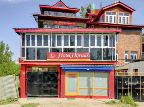 OYO 80500 Hotel Hijraan