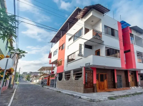 Hostal Tongo Reef
