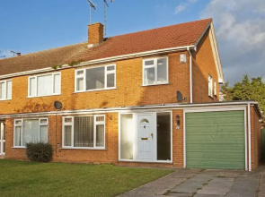 3 Bedroom House Near the City Center