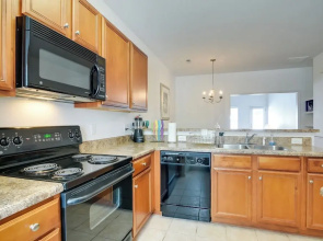 Inviting High Point Townhome With Patio + Privacy!