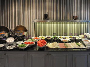 Le Petit Palace Hotel