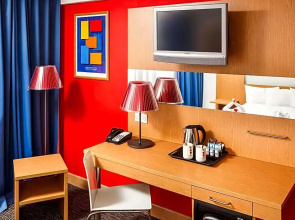 Park Inn By Radisson Birmingham West