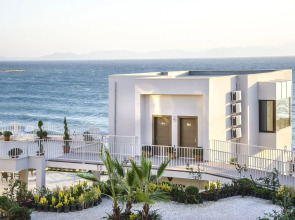 Ladies Beach Suit Otel