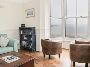 2 Beachtop Court Apartments