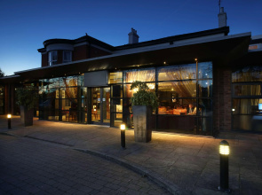 Warrington Fir Grove Hotel Sure Hotel Collection by BW
