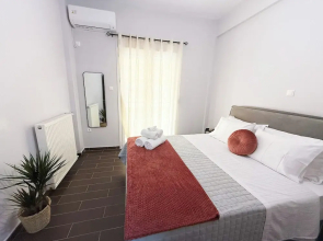 Athenian Petralona Suite