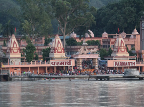 Yog niketan by sanskriti