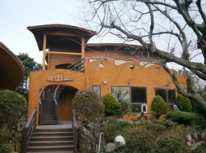 Gomangnan Dol Pension