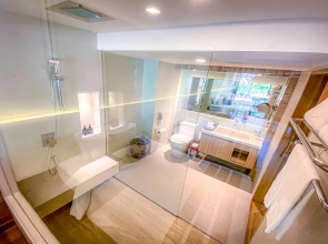 Phuket Graceland Resort And Spa