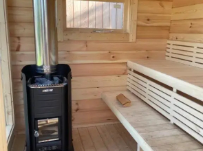 Stunning 4 Bedroom House with Hot Tub & Epic Outdoor Space