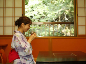 Kasumi Nihon Yuhi Hyakusen no Yado Minatokan