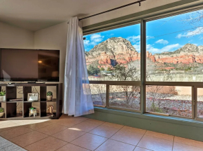 Near Hiking & Golfing: Sedona Home w/ Patio!