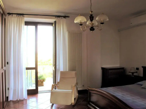 Room in Guest Room - La Culla Tra I Vigneti - Stanza