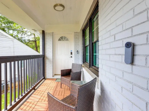 < 6 Mi to Airport & Dtwn Atlanta: East Point Home