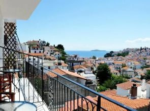 Stathis House