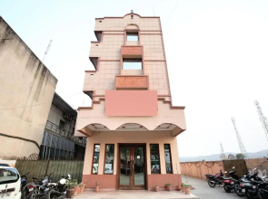 Hotel Ashish