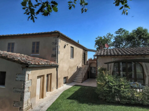 Gorgeous Mansion in Rapolano Terme With Swimming Pool