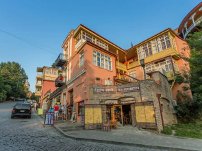 Falcon Apartments - Khvanchkara