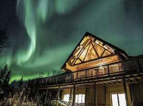 Inn On The Lake