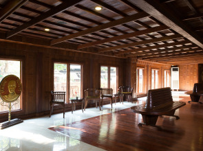 True Siam Rangnam Hotel