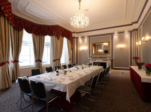 Gem Strathmore Hotel