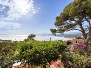 Breathtaking view house with large garden - Dodo et Tartine