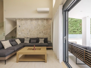 Shemesh Residence