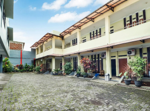 SPOT ON 90921 Wisma Pkpn 2
