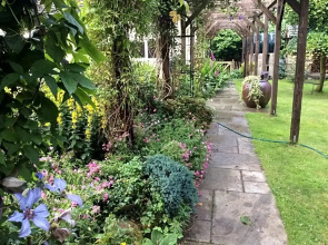 Trustwood Bed and Breakfast