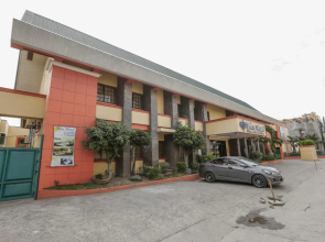 OYO 740 Bliss Hotel Dau