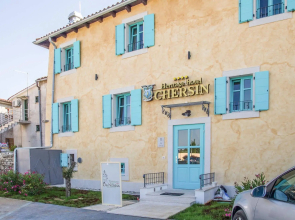 Heritage hotel Chersin