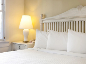 The Southernmost Inn - Adults Only