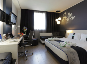 Holiday Inn Milan Nord Zara by IHG