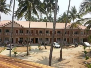 Grand Ngwe Saung Resort