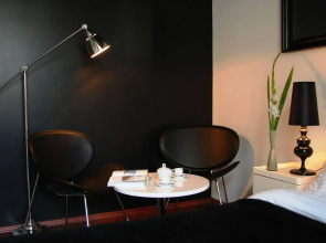 Chmielna Guest House