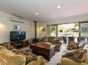 Beachfront Cottages Torquay