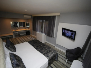 Nesta Boutique Hotel