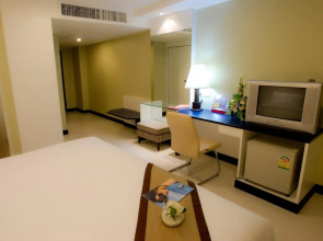Fourteen Again Hotel