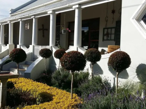 Nostalgia Self Catering Guest House