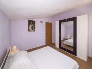 Apartment Andela