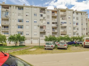 Amazing Apartment in Metkovic With Wifi and 2 Bedrooms