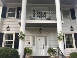 The Virginia Cliffe Inn