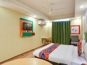 FabHotel Aerosky Grand