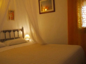 Calador Studios & Apartments